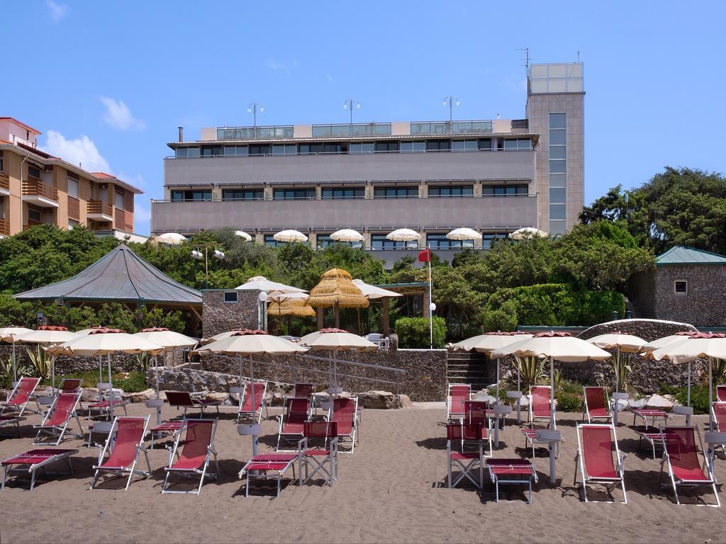 Hotel I Ginepri Marina di Castagneto Carducci Zewnętrze zdjęcie