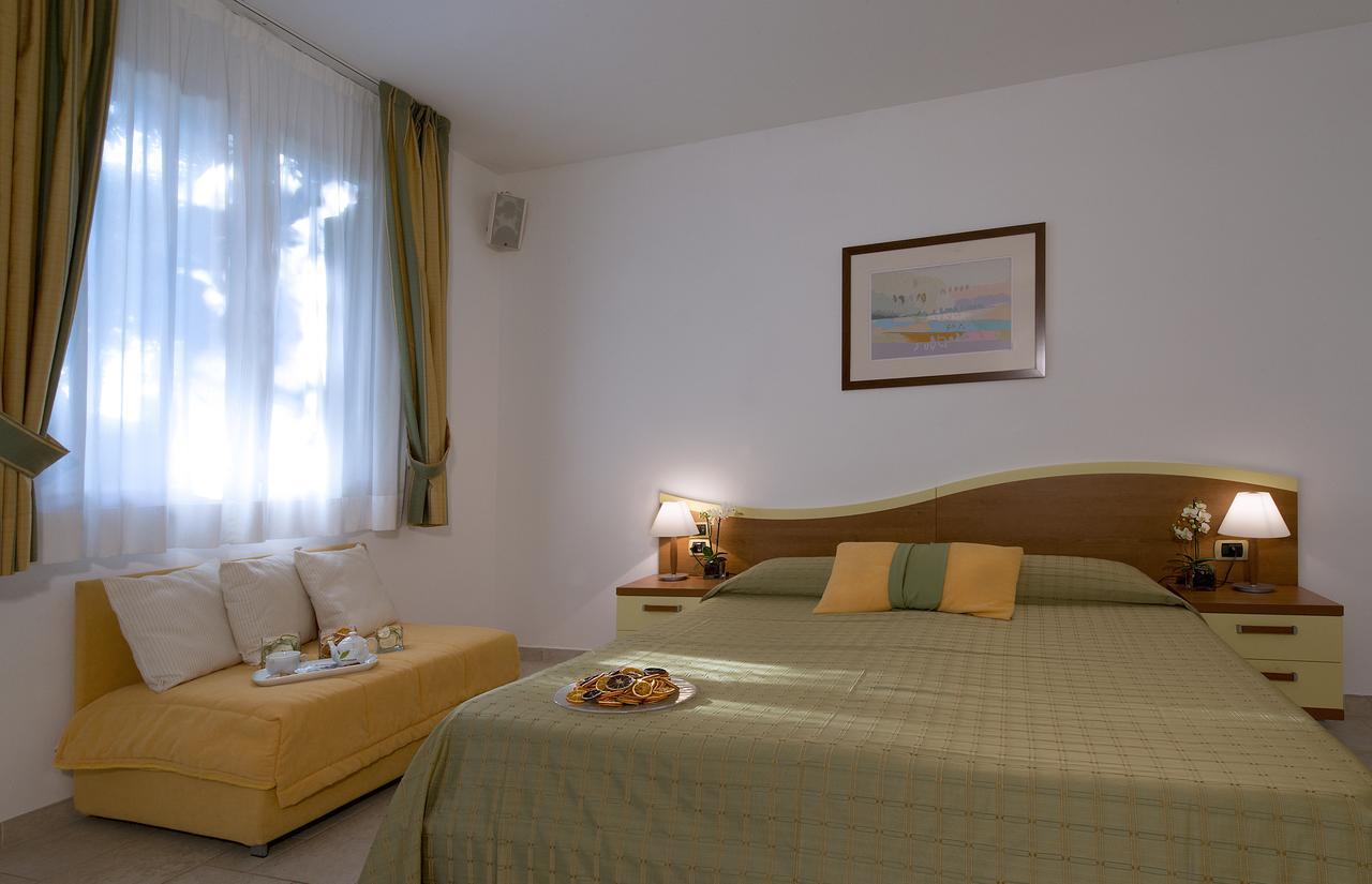 Hotel I Ginepri Marina di Castagneto Carducci Zewnętrze zdjęcie